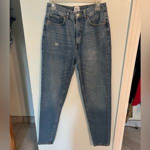 Urban outfitters jeans size 27